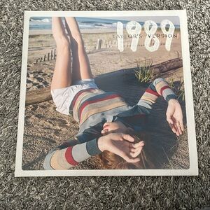 Taylor Swift 1989 Vinyl Record Yellow Sunset Boulevard